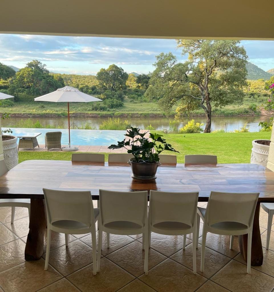 Appartamento Goedehoop Boutique Manor House Malalane Esterno foto